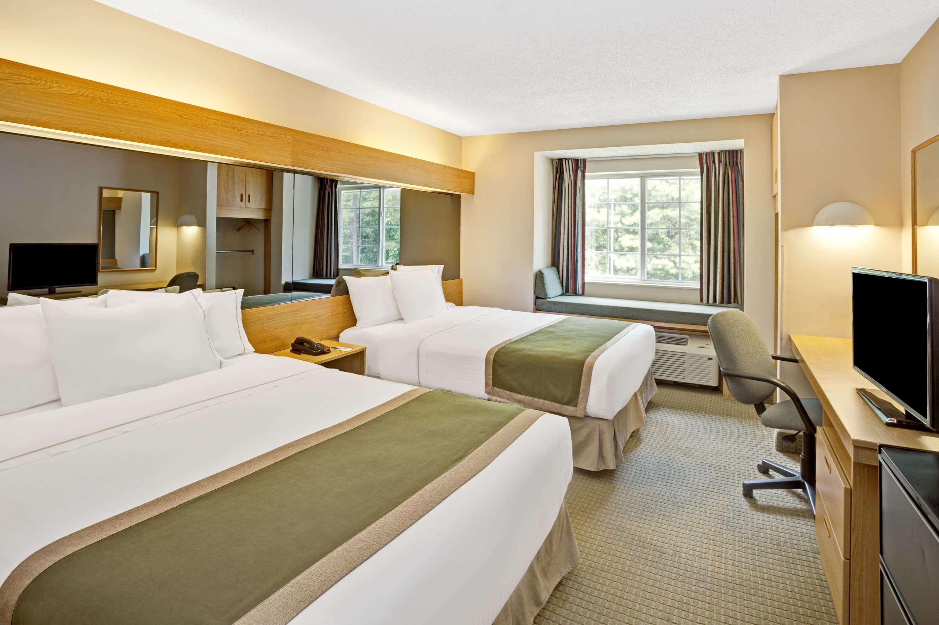 Microtel Inn By Wyndham Raleigh-Durham Airport Morrisville Exteriör bild