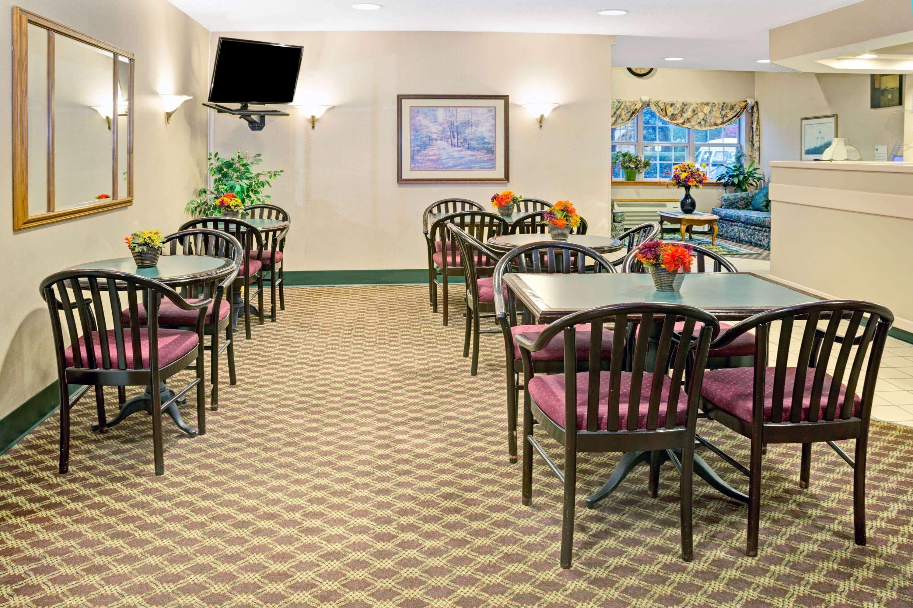 Microtel Inn By Wyndham Raleigh-Durham Airport Morrisville Exteriör bild