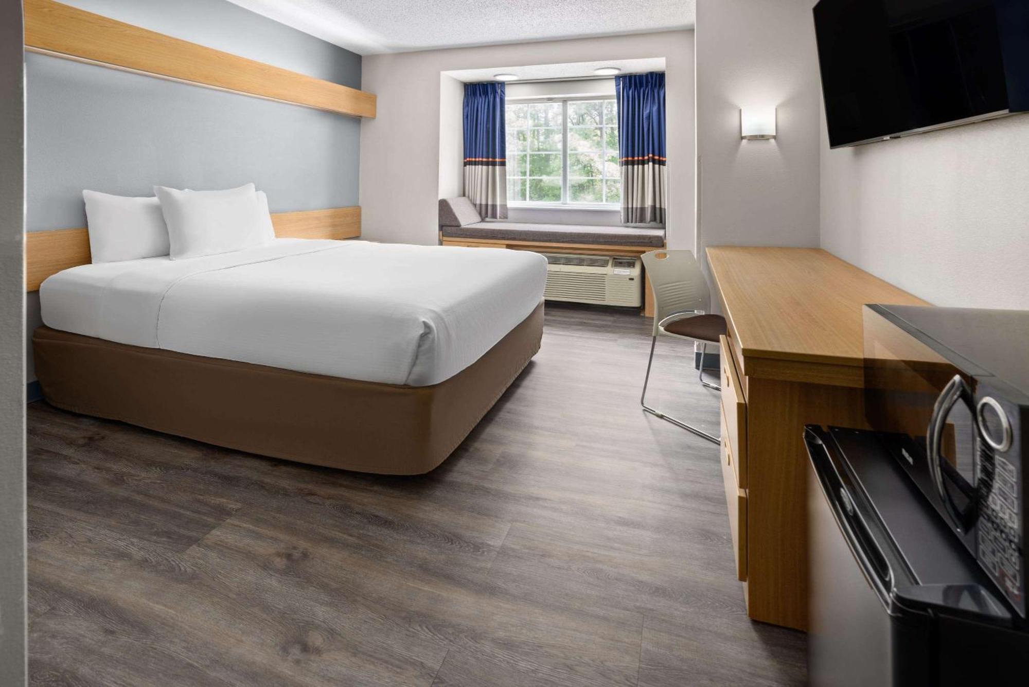 Microtel Inn By Wyndham Raleigh-Durham Airport Morrisville Exteriör bild