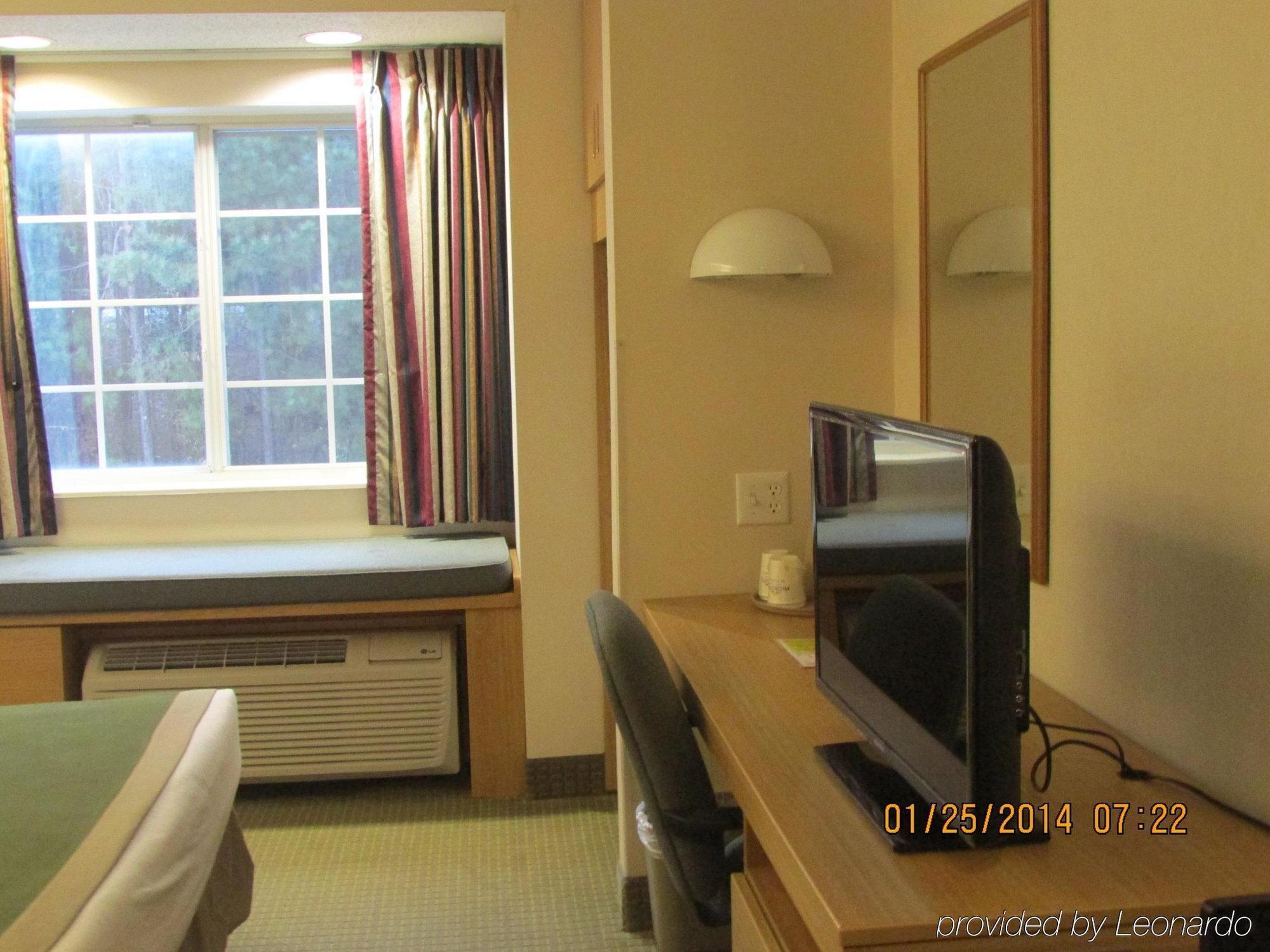 Microtel Inn By Wyndham Raleigh-Durham Airport Morrisville Exteriör bild